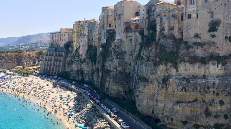 Tropea, perla turcoaz a Italiei, cu o legătură specială și neștiută cu România