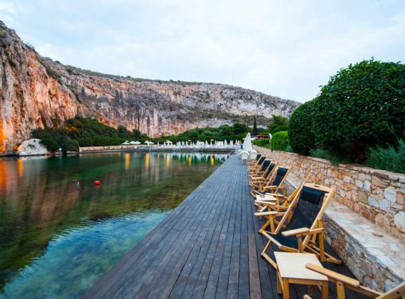 Am găsit piscina naturală de o frumusețe ireală, cu apă bună de baie și iarna