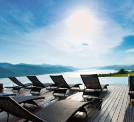 Top 18 de pensiuni cu piscină exterioară de poveste, unde să te relaxezi vara aceasta
