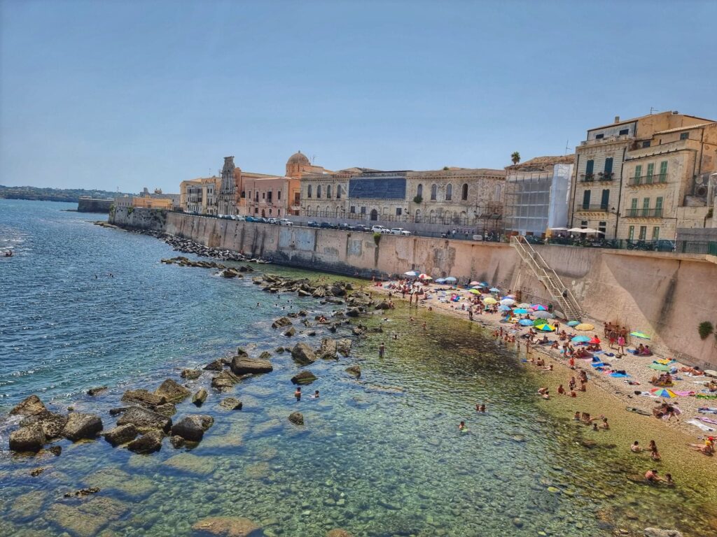 Tot ce vrei să știi despre Sicilia: ce ai de văzut, unde te cazezi, cât costă