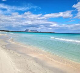 Top 10 cele mai frumoase plaje din Sardinia, unde trebuie să ajungi vara aceasta