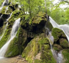 Bali? Nu. Bigăr? Nu. Cascada din România, neștiută, ireal de frumoasă, pe care trebuie să o vezi în 2023