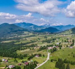 Transfăgărășan? Nu. 10 drumuri superbe, de la noi, despre care puțini români știu