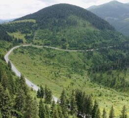 Drumul de vis, mai puțin știut de români, cu peisaje uimitoare, ca-n Elveția