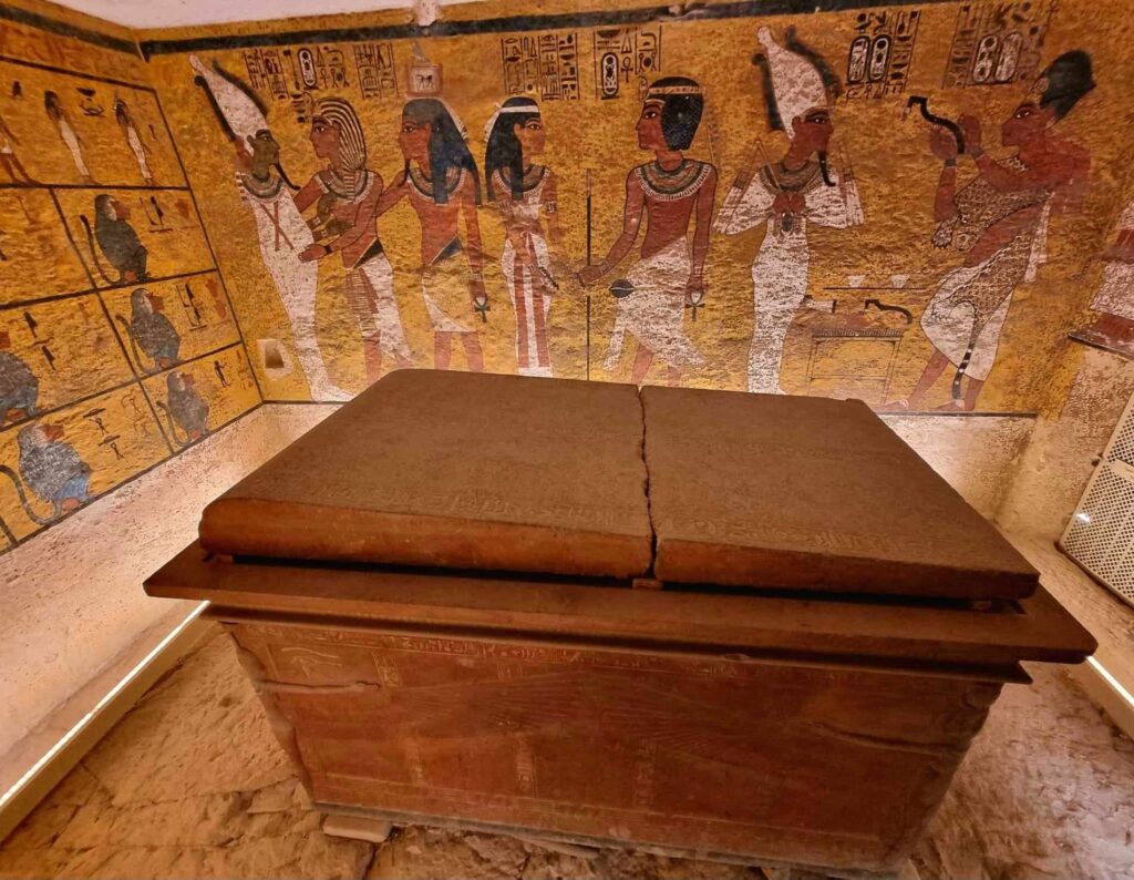 De neratat în Egipt. Cum arată mormântul și mumia lui Tutankhamon