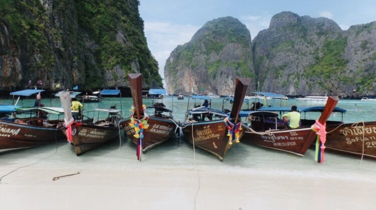 Veste bună pentru români! De la 1 iunie, intrăm, fără viză, în Thailanda