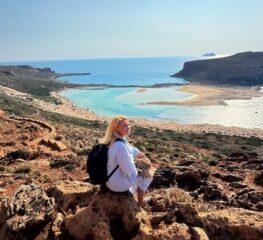 Paradisul turcoaz al lumii, aproape de România, de văzut vara aceasta