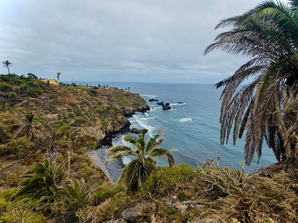 Rambla de Castro, Tenerife: un traseu spectaculos, cu o plajă sălbatică superbă