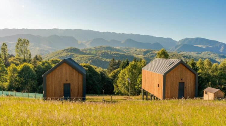 Cabanele de vis, de la munte, perfecte pentru o escapadă în doi