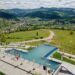 Spectaculos! Avem imagini cu cea mai nouă piscină infinity din România. Și, sincer, arată ireal.
