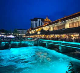 Ghid de călătorie Chengdu, China: Urși panda, „Lacrimi Albastre” și experiențe autentice