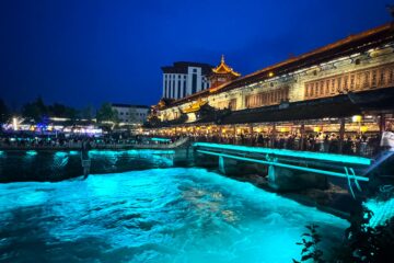 Ghid de călătorie Chengdu, China: Urși panda, „Lacrimi Albastre” și experiențe autentice