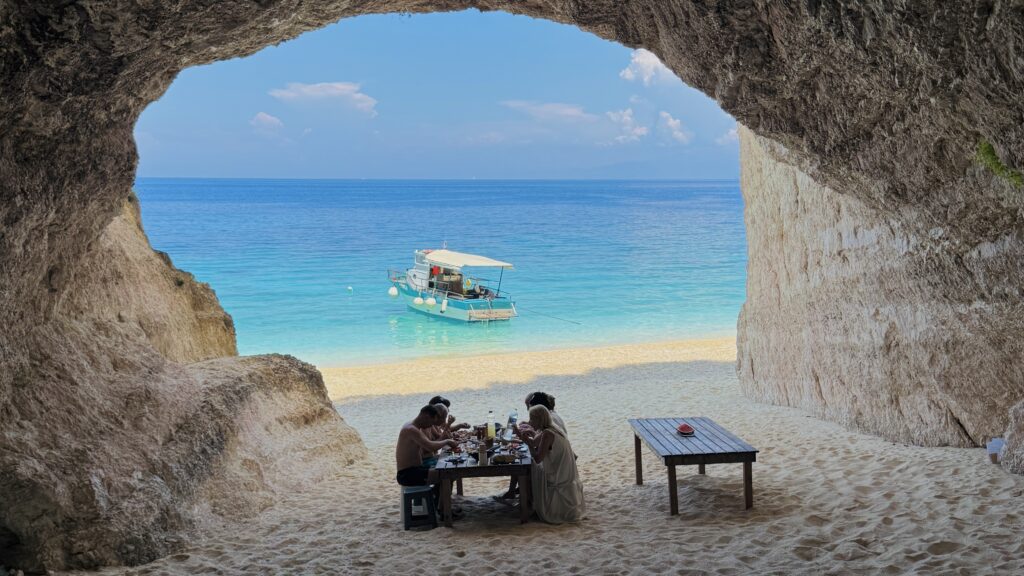 Ce prețuri sunt în Grecia, în vara 2026. Cât te costă o vacanță în Grecia.