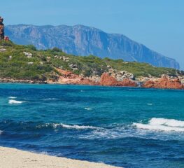 Blue Zone din Sardinia: satele în care oamenii trăiesc peste 100 de ani. Ce au atât de special?