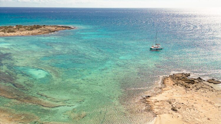 Paradisul exotic e mai aproape de România decât crezi