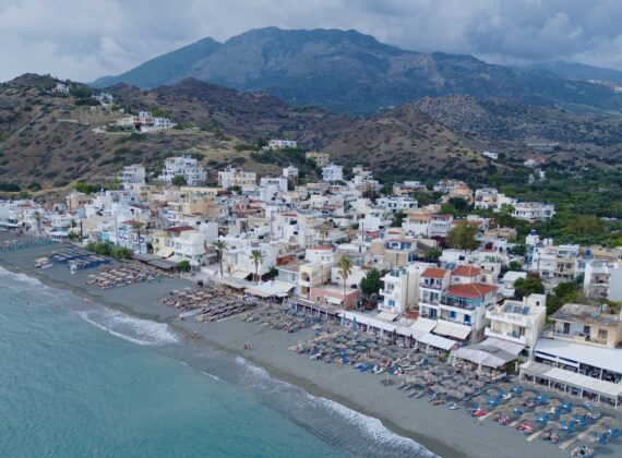 Myrtos, satul din Creta unde descoperi Grecia autentică, departe de aglomerație